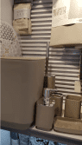 [BZRCS-232] Bathroom Items (4908-1)